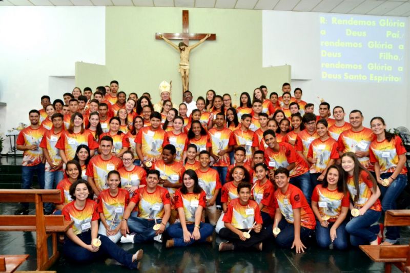 Celebração da Missa de Crisma da Paróquia Nossa Senhora das Graças