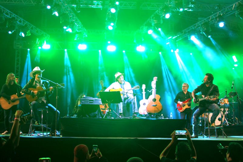 Encerramento da Expogrande 2023 com Show de Almir Sater e Jads e Jadson
