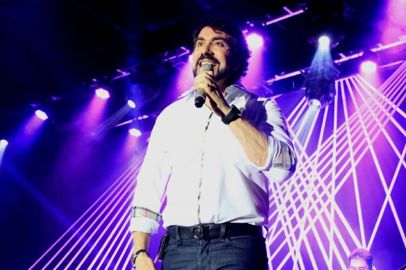 Show com Padre Fábio de Melo