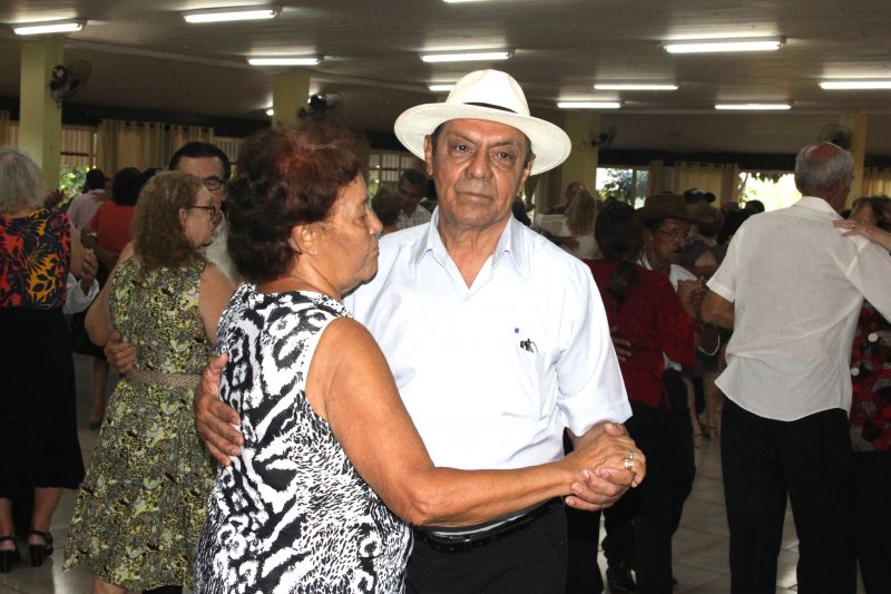 Baile do Vovó Ziza 